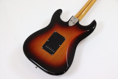 画像6: Fender　Vintera II '70s Stratocaster 3-Color Sunburst