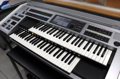画像2: 【送料別・代引不可】YAMAHA　Electone STAGEA ELS-02 【展示品処分特価】