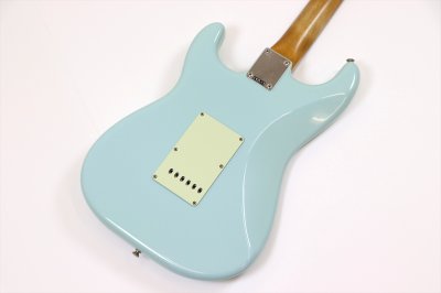 画像6: Fender　Limited Edition Vintera II Road Worn '60s Stratocaster Sonic Blue
