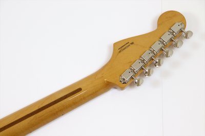 画像7: Fender　Vintera III Late '50s Stratocaster, Maple Fingerboard, 3-Color Sunburst
