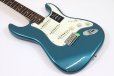 画像8: Fender　Vintera III Late '60s Stratocaster, Rosewood Fingerboard, Ocean Turquoise (8)