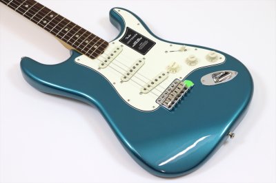 画像8: Fender　Vintera III Late '60s Stratocaster, Rosewood Fingerboard, Ocean Turquoise