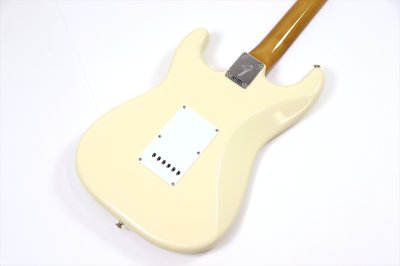 画像6: Fender　Vintera III Late '60s Stratocaster, Maple Fingerboard, Olympic White