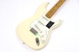 画像3: Fender　Vintera III Late '60s Stratocaster, Maple Fingerboard, Olympic White (3)