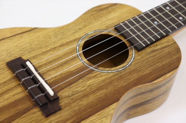 画像9: VOX コンサート・ウクレレ VUP-33-CBL (9)