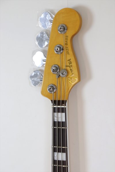 画像6: Fender American Ultra Jazz Bass Ultraburst (6)