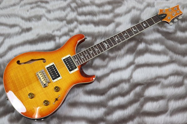 画像2: PRS (Paul Reed Smith) SE Custom 24 Semi-Hollow Piezo Vintage Sunburst 【2024年製】 (2)