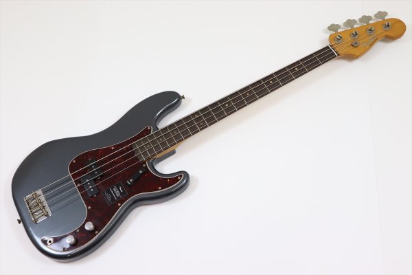 画像2: Fender　Limited Edition Vintera II Road Worn '60s Precision Bass Charcoal Frost Metallic (2)