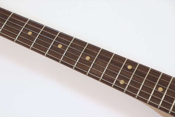 画像9: Fender　Vintera III Early '60s Stratocaster, Rosewood Fingerboard, Sonic Blue (9)