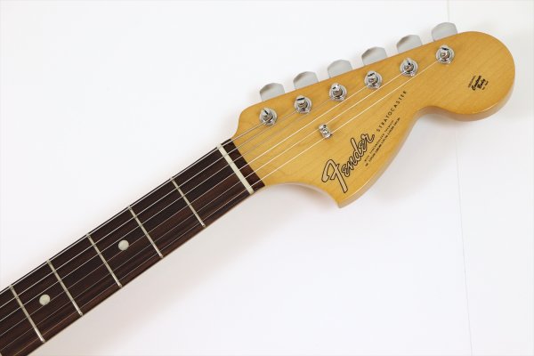画像4: Fender　Vintera III Late '60s Stratocaster, Rosewood Fingerboard, Ocean Turquoise (4)
