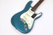 画像3: Fender　Vintera III Late '60s Stratocaster, Rosewood Fingerboard, Ocean Turquoise (3)