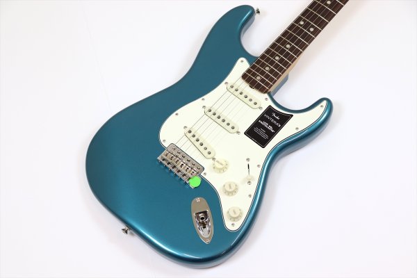 画像3: Fender　Vintera III Late '60s Stratocaster, Rosewood Fingerboard, Ocean Turquoise (3)
