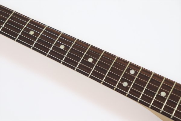 画像9: Fender　Vintera III Late '60s Stratocaster, Rosewood Fingerboard, Ocean Turquoise (9)