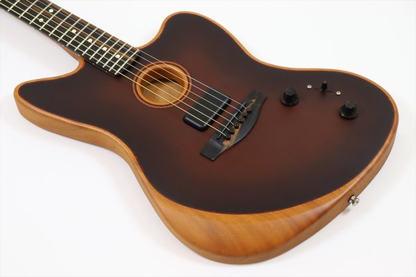 画像8: Fender　American Acoustasonic Jazzmaster All-Mahogany Bourbon Burst (8)