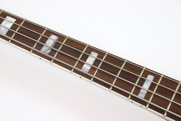 画像9: Fender　American Ultra Jazz Bass Ultraburst (9)