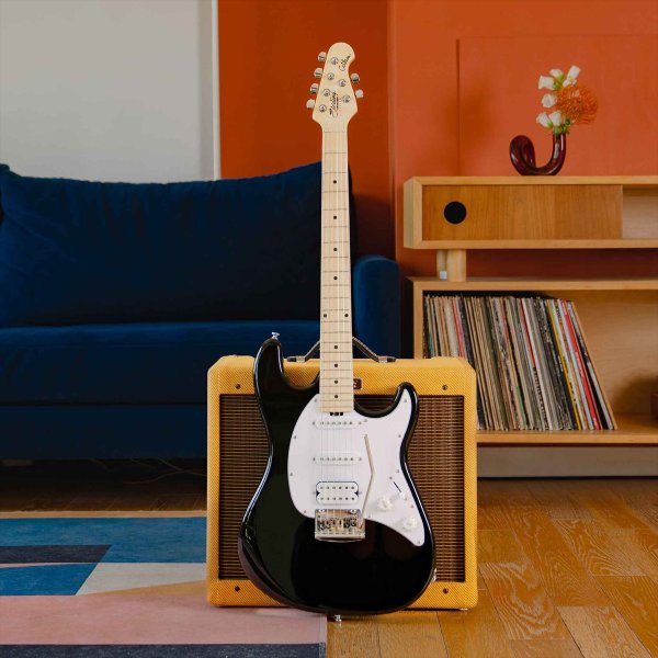 画像5: Sterling by MUSICMAN　Intro Series Cutlass CT20HSS Black (5)